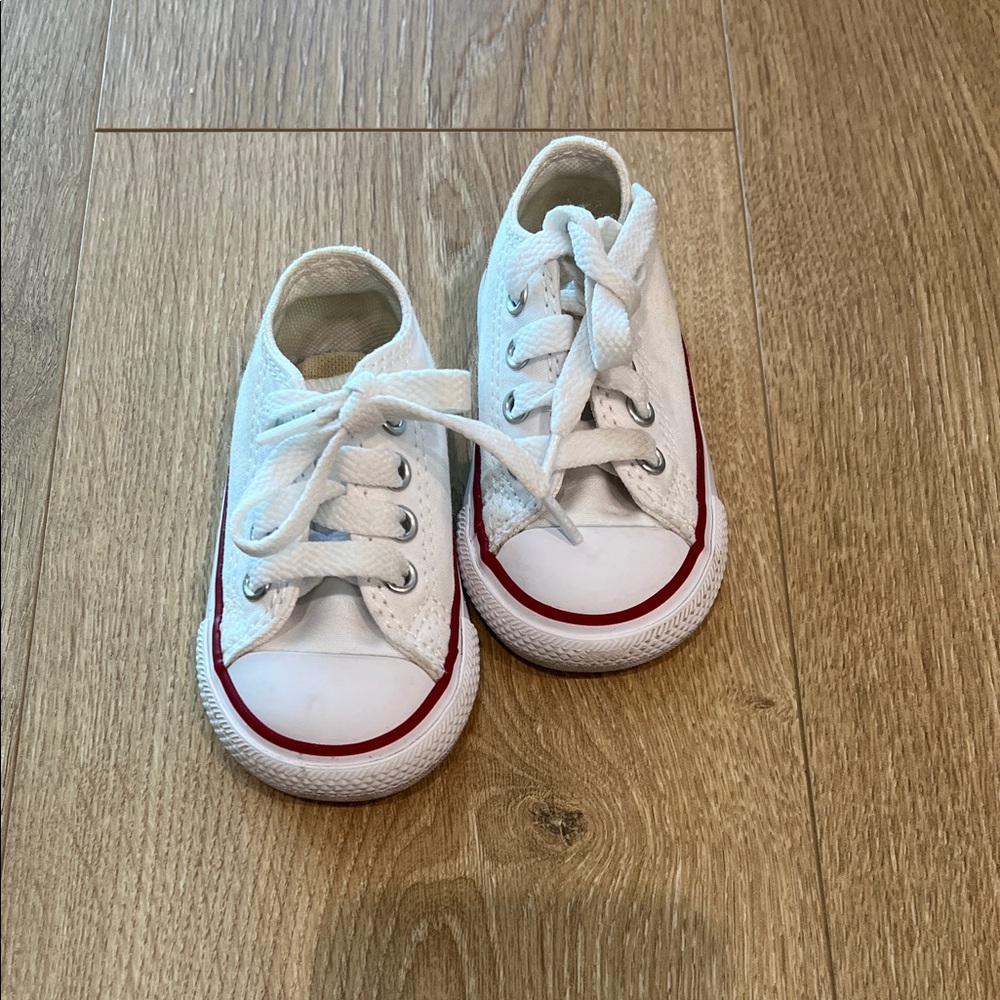 Baby Converse White | Size 3